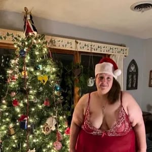 𝑀𝓇𝓈 𝐿𝒶𝓋𝒾𝓃𝒶 𝐻𝓊𝓇𝓆𝒶𝓏𝑜𝒾𝒹 mrshurqazoid OnlyFans