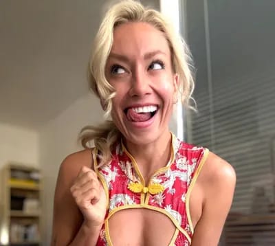 𝑩𝒐𝒎𝒃𝒔𝒉𝒆𝒍𝒍 𝑾𝒊𝒇𝒆 𝑨𝒎𝒚 ❤️‍🔥 monroemuse OnlyFans