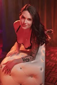 Aria Khaide ariakhaide OnlyFans