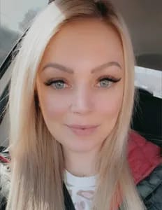 Haley | 6'3 Big Titty Blonde 🍒🩷 haleyonlyxo OnlyFans