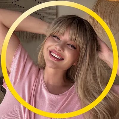 Your peachy pie 🧡