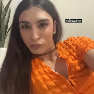 Miah miahbadgal OnlyFans