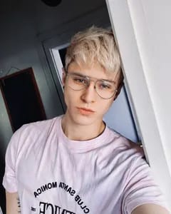 TOBIASS tobbyass1 OnlyFans