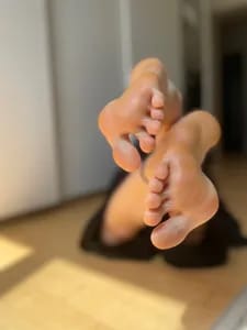 Stella Wolf the_wolf_sister OnlyFans