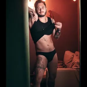 Léo Ferraz paganpoetry OnlyFans