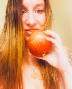 Uncovering Eve uncoveringeve OnlyFans