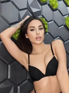 NELLY, hot GYMNASTIC GIRL🤸🏾🔥 vio_elfie OnlyFans