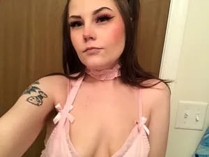 jamie. 🥀 jamiefknlynn OnlyFans