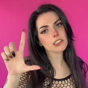 🖤𝕲𝖔𝖉𝖉𝖊𝖘𝖘 𝕱𝖆𝖗𝖗𝖆𝖍🖤 Free OF worshipfarrah OnlyFans