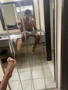 👣 CMF cavemanfeet9 OnlyFans