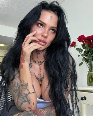 🐾 WILD GIRL NEXT DOOR 🔥 the_krasivchik OnlyFans