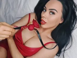 In sessions this evening.....📱 lorenleexxx OnlyFans