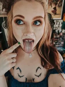 Berrie ♡ strawberrie_wine OnlyFans