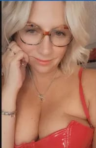 💄👄 Poppy Jane 💕 HOT GILF 💕❤️ naturistpoppy OnlyFans