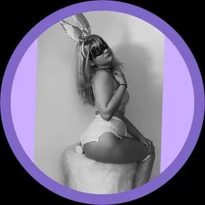 𝙻𝙸𝚃𝚃𝙻𝙴 𝚅𝙸𝙾𝙻𝙴𝚃🆓😈💜 amateur-play OnlyFans