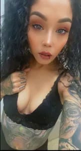 𝐂𝐡𝐞𝐞𝐧𝐚𝐃𝐨𝐥𝐥 cheena_doll OnlyFans