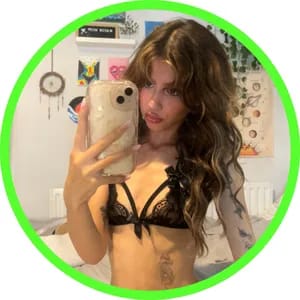 Anna (19 y/o) 🧸 annabellebrown OnlyFans