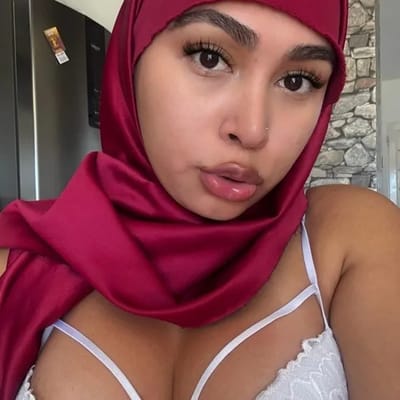 Emirati Beauty 🖤