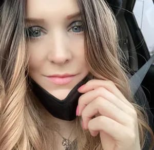 Chrissy chrissycantwalk OnlyFans