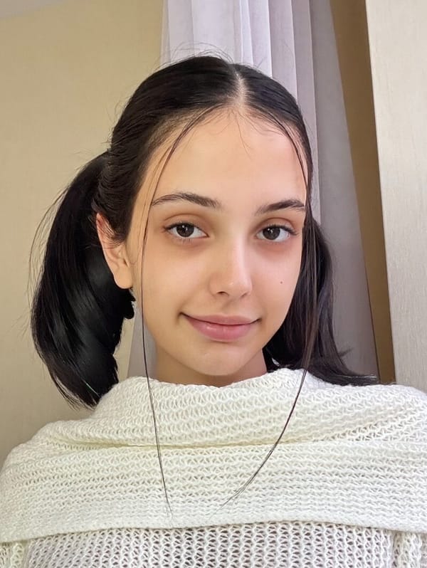 🍭Küçük kız Ava 🍭 